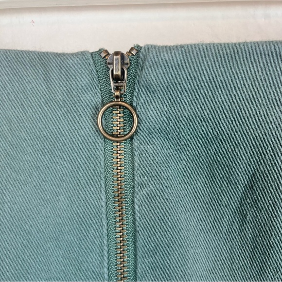 Miami-moss green skirt with front zip up & pockets-Medium - Picture 7 of 9